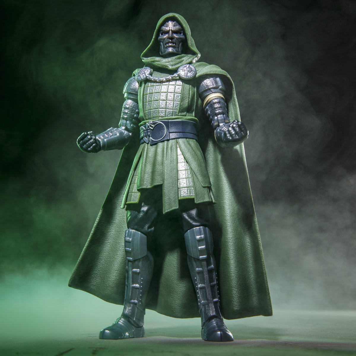 MARVEL LEGENDS SERIES - AVENGERS: DOOMSDAY - DOCTOR DOOM - ACTION FIGURE 15CM - Immagine 3