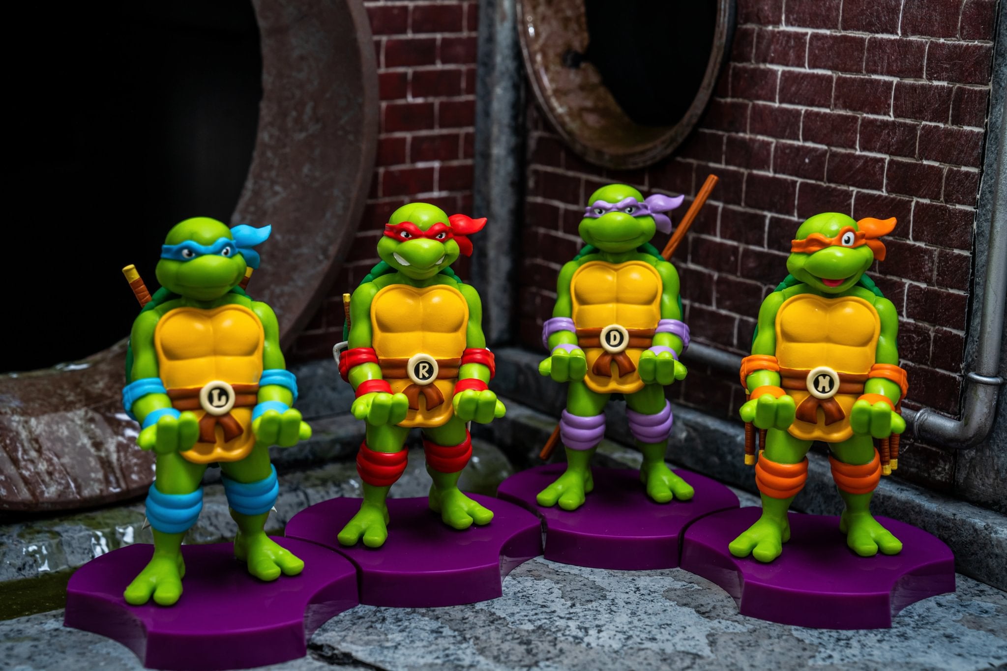 TEENAGE MUTANT NINJA TURTLE - HOLDEM - CHARGING HOLDER - RAFFAELLO 11CM - Immagine 3