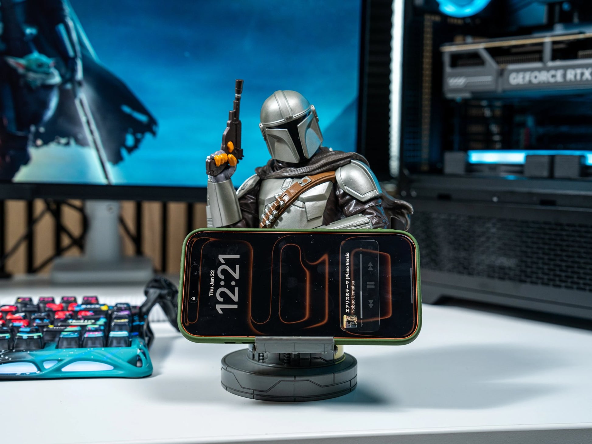 STAR WARS: THE MANDALORIAN - THE MANDALORIAN - CABLE GUYS AND CHARGING HOLDER - Immagine 2