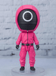 86661 - SQUID GAME - FIGUARTS MINI - MASKED WORKER - MINIFIGURE 9CM